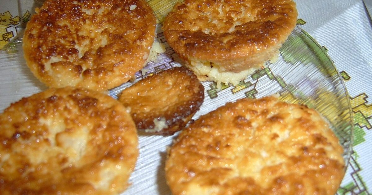 Goudbruine queijadas, Portugese verse-kaastaartjes